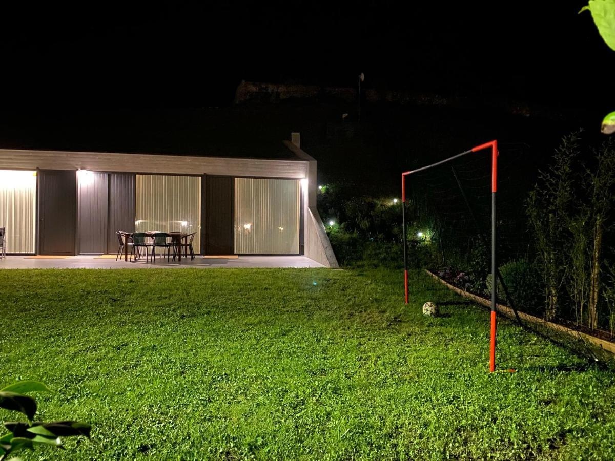 La Casa De Hierba - Casa De Campo De Diseno Con Jardin Y Wifi Cerca De Las Playas De Льянес Экстерьер фото